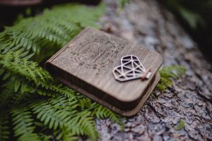 pudełko ślubne na pendrive, kraina drwala rompska fotografia