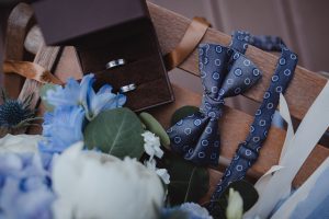 obraczki ślubne, w kruk