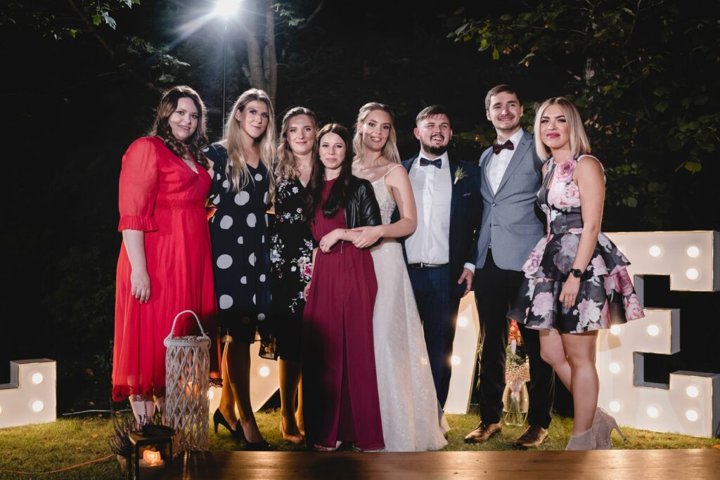 wesele w ogrodzie, fotograf ślubny, Koszalin, Polanów, goście
