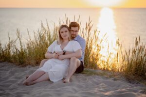 A0208859_wynik narzeczeńska sesja, Mielno, Morze Bałtyckie, fotograf Koszalin, Barbara Rompska, zachód słońca,