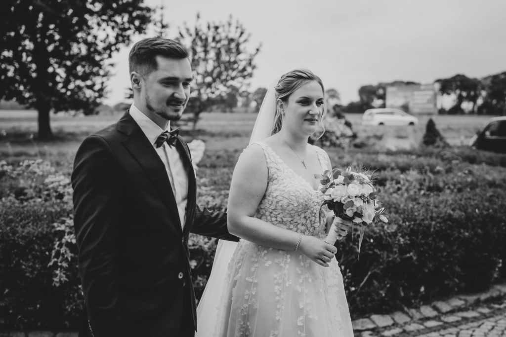 wesele w Golikowie, fotograf slubny Koszalin, Sławno, Barbara Rompska, reportaż, para młoda