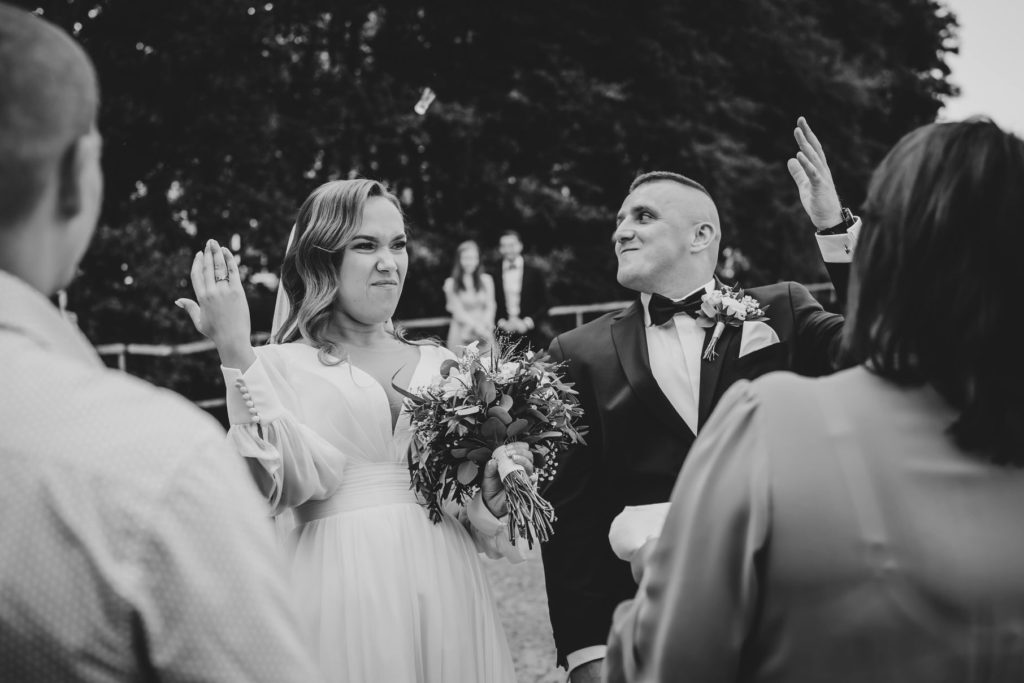 wesele w Słupsku, fotografia ślubna, Barbara Rompska, Koszalin, sala weselna Młyn, 