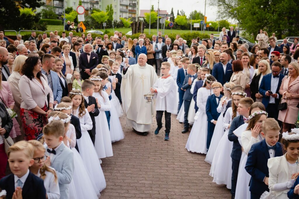 Pierwsza komunia święta w Koszalinie, Fotograf Koszalin Barbara Rompska,
Kościół pw. św. Kazimierza