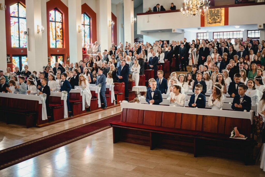 Pierwsza komunia święta w Koszalinie, Fotograf Koszalin Barbara Rompska,
Kościół pw. św. Kazimierza
