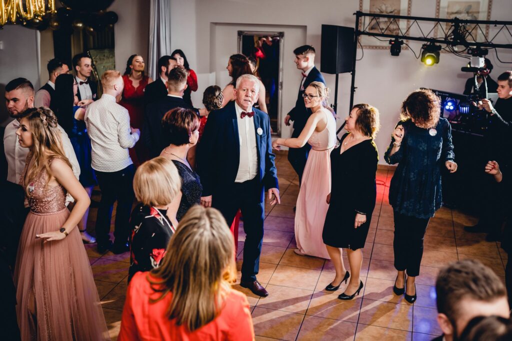 Studniówka Kamień Pomorski, polonez Fotograf na studniówkę Koszalin, Sławno , Kołobrzeg Barbara Rompska