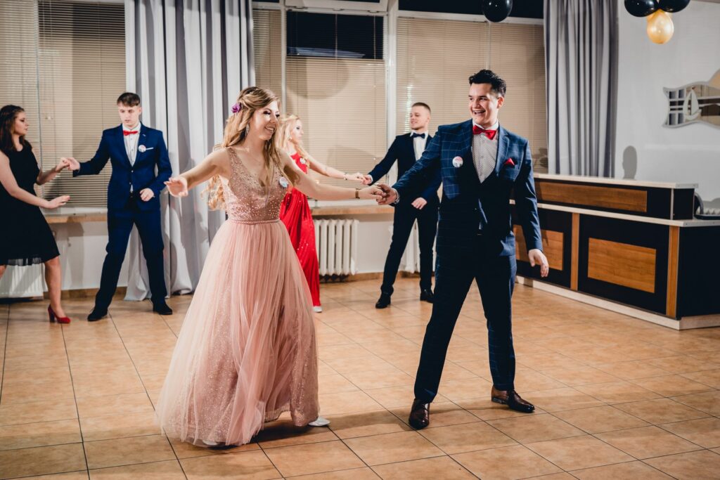 Studniówka Kamień Pomorski, polonez Fotograf na studniówkę Koszalin, Sławno , Kołobrzeg Barbara Rompska